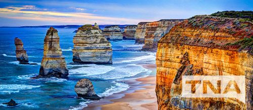 12 apostles on a sunny day with blue water